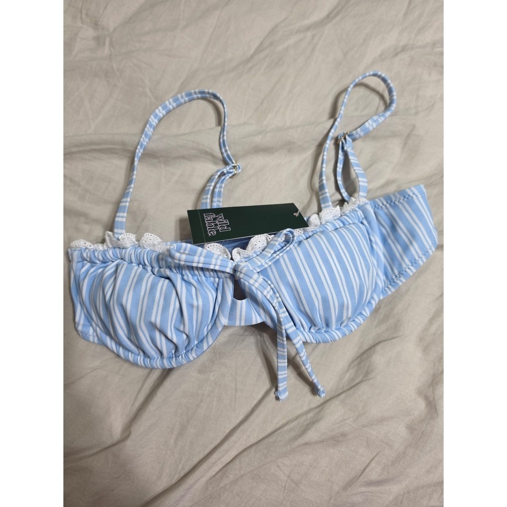 Wild Fable Blue White Striped Lace Trim Underwire Bikini Top XS Removable Pads